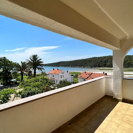 Haus Zdenka Apartment