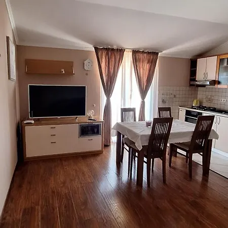 Haus Zdenka Apartment