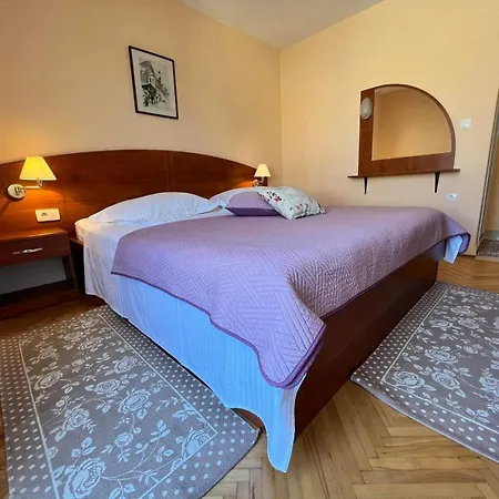 شقة Haus Zdenka *
